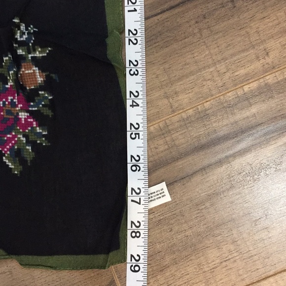 3 scarves - Picture 10 of 15